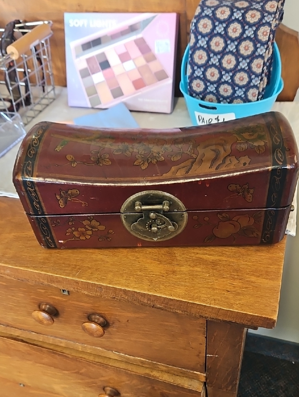 Source Unknown Red and Gold Decorative Lacquered PILLOW Box. GREAT STORAGE